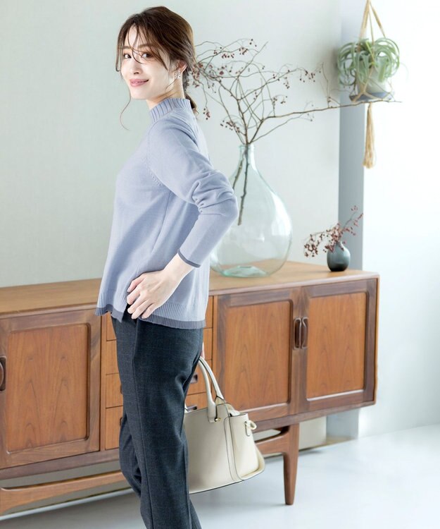 Tiaclasse 【洗える】もっちり素材が肌触り抜群の配色ニットトップス サックス×ブルー