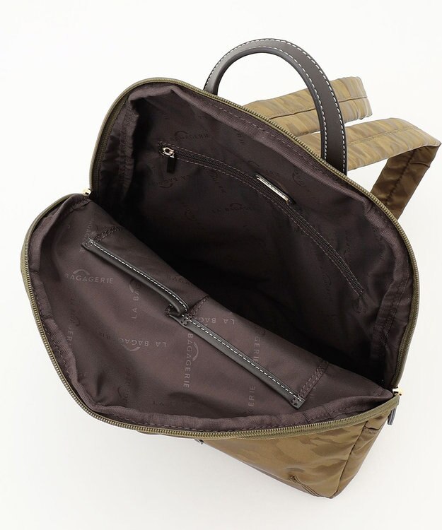 LA BAGAGERIE シャドージャカード リュックサック カーキ