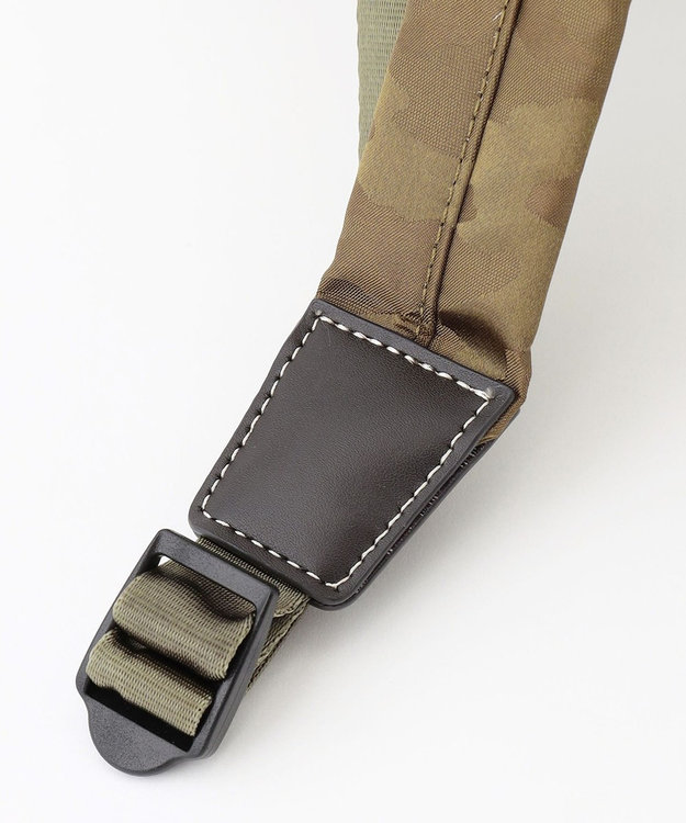 LA BAGAGERIE シャドージャカード リュックサック カーキ