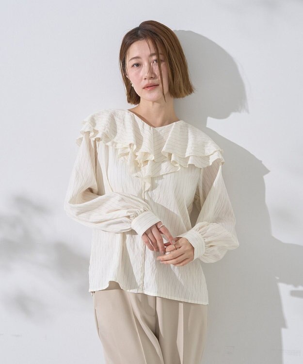 YECCA VECCA ストライプ柄ラッフルブラウス Stripe