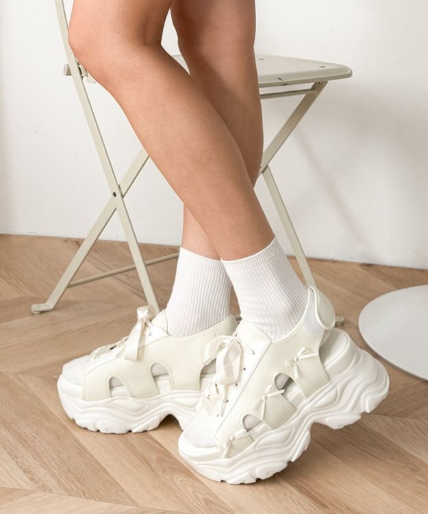 WEGO 厚底レースアップリボンスポサン オフホワイト