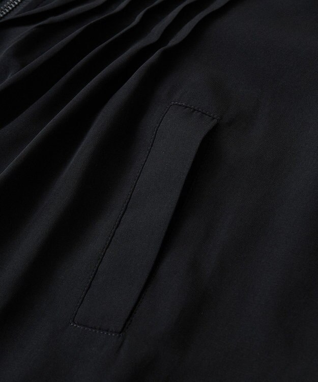 Green Parks ■ＥＳＣＡＲ　セミシアーピンタックブルゾン Black