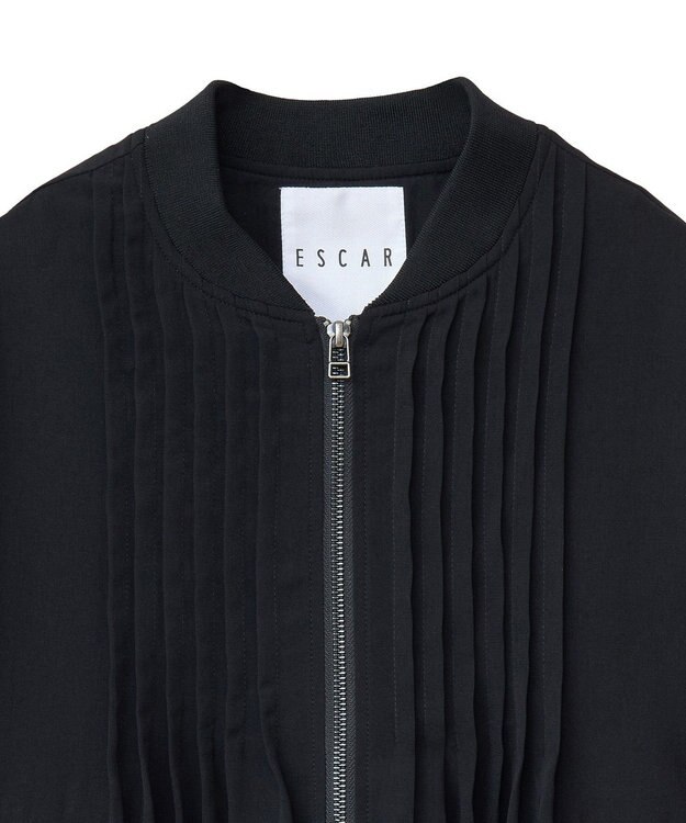 Green Parks ■ＥＳＣＡＲ　セミシアーピンタックブルゾン Black