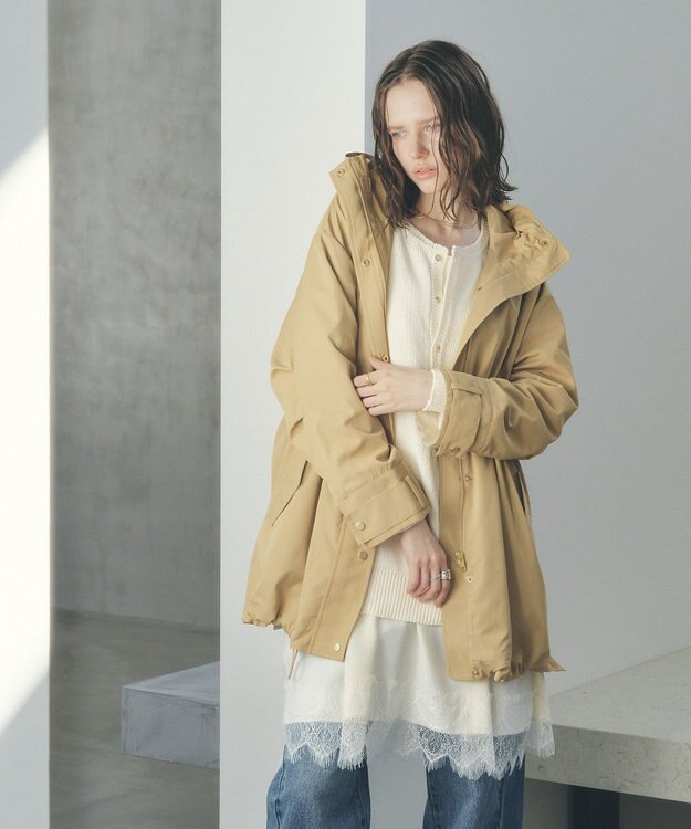 YECCA VECCA [撥水/花粉ガード]ミドル丈マウンテンパーカー Beige