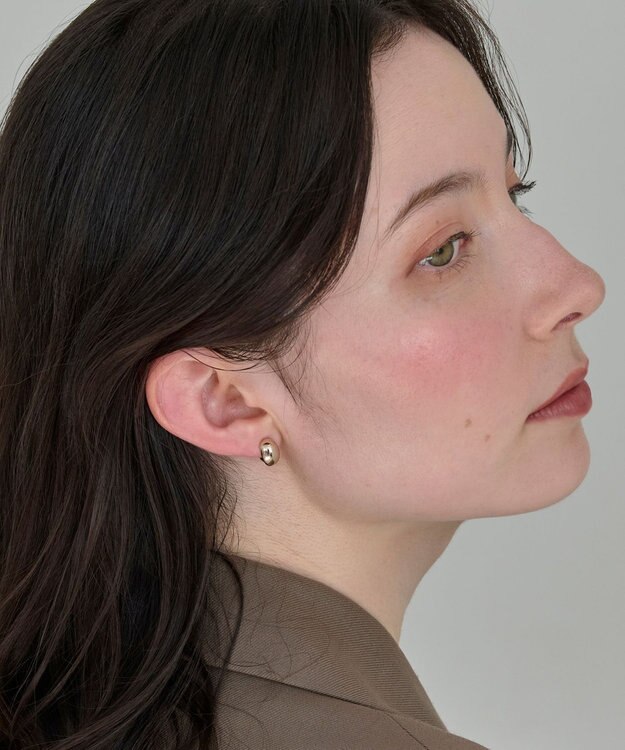 Phoebe 【金属アレルギー対応】オーバルフープスナップイヤリング　シャンパンゴールド シャンパンゴールド