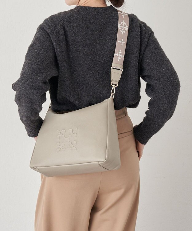 russet エンボスモノグラム2WAYショルダーバッグ(CE-1692) GrayBeige