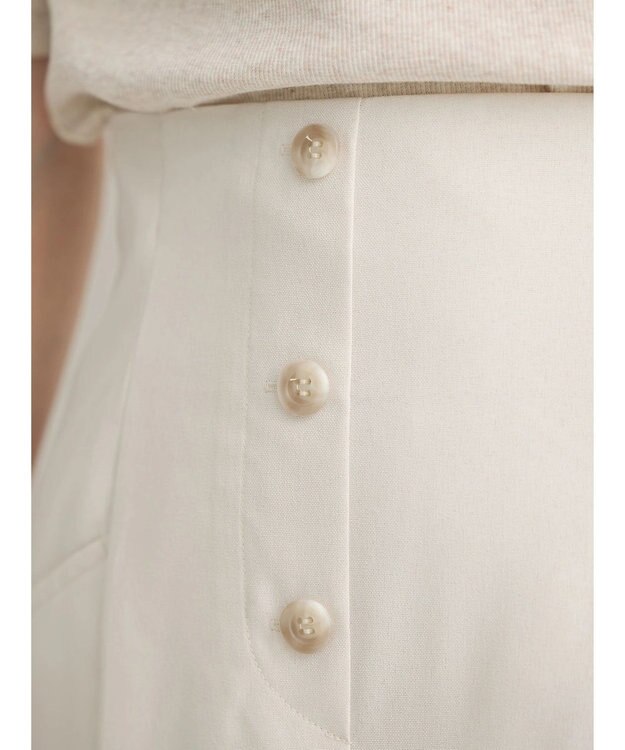 earth music&ecology フロントボタンマーメイドスカート Ivory