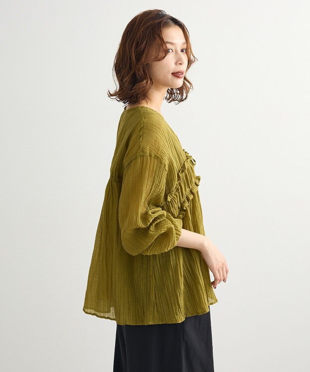 Green Parks Ｖネックフリルシアープリーツブラウス Green