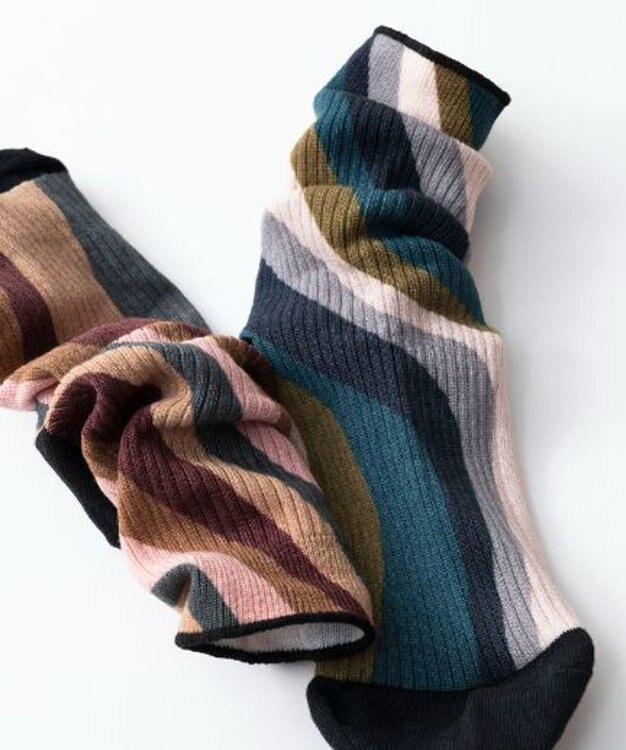 TRICOTE TWIST STRIPE LINK SOCKS／歪みストライプリンクソックス 87BROWN