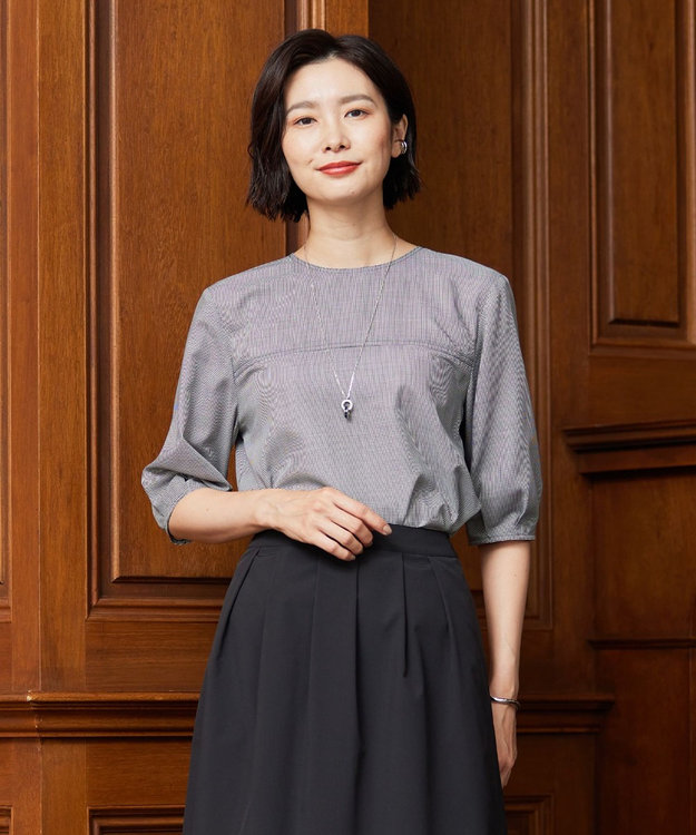 J.PRESS LADIES 【洗える】ウォッシャブルキュプラツイル タックスリーブ ブラウス ブラック系3