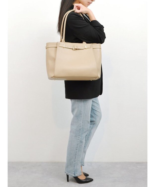 UNBILLION 【テレビ ドラマ着用アイテム】ペルケ perche / WEB限定牛革ソフトA4ベルトトート オーク