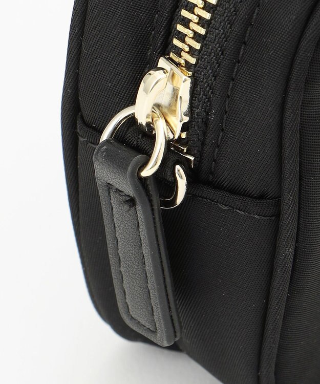 TOCCA LOGO MINI POUCH ミニポーチ ブラック系