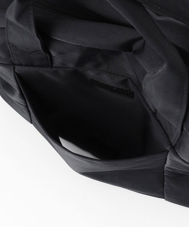 LA BAGAGERIE 【maison vert】 【トラベルにぴったり！】メニーポケットボストンバッグ ブラック