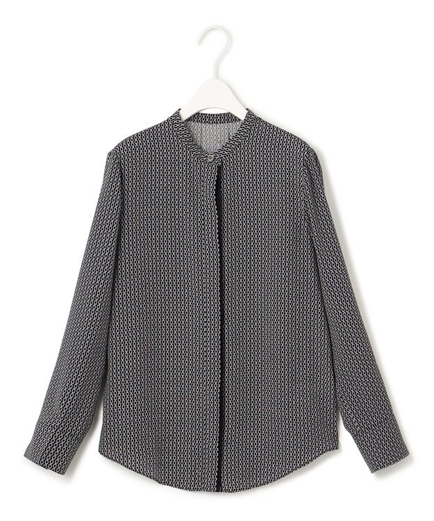 ICB 【WEB限定カラーあり・速乾・洗える】BackSatinAmunzen バンドカラーブラウス チェーン柄系