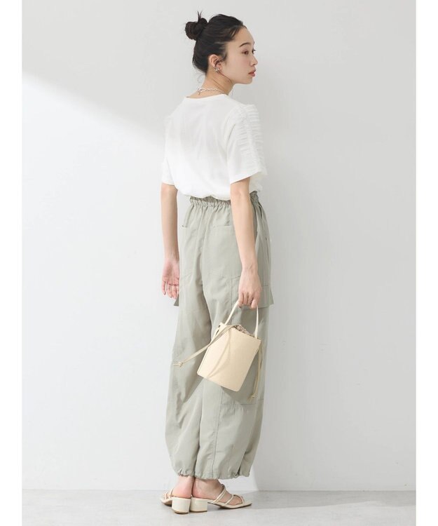 earth music&ecology チュールフリルプルオーバー Ivory