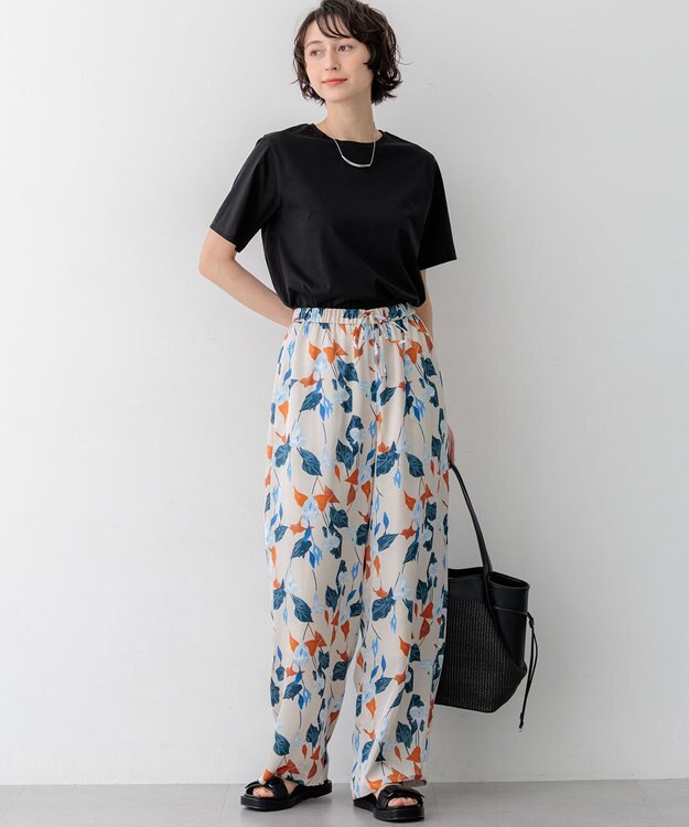 23区 【先行予約】カラーリリープリント ワイド パンツ ベージュ系