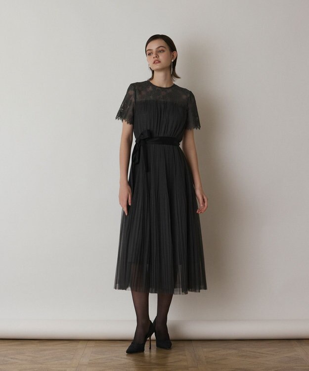 GRACE CONTINENTAL チュールプリーツドレス グレー