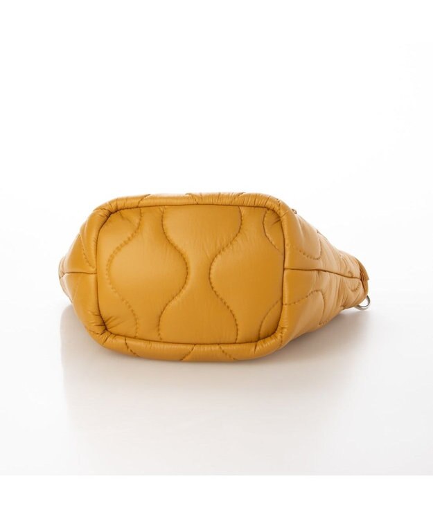 UNBILLION cachecache パテッドキルティングショルダーバッグ イエロー