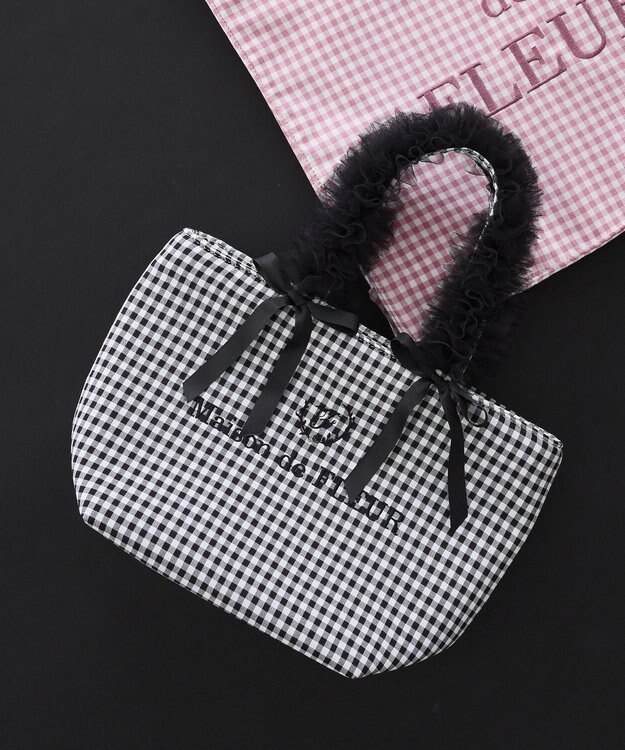 Maison de FLEUR ギンガムブランドロゴフリルハンドルトート Black