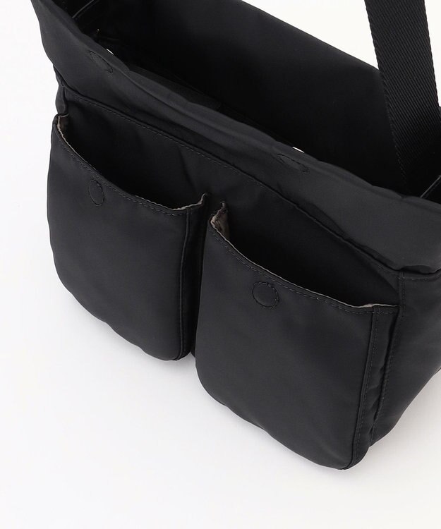 LA BAGAGERIE ダブルフロントポケットショルダー ブラック