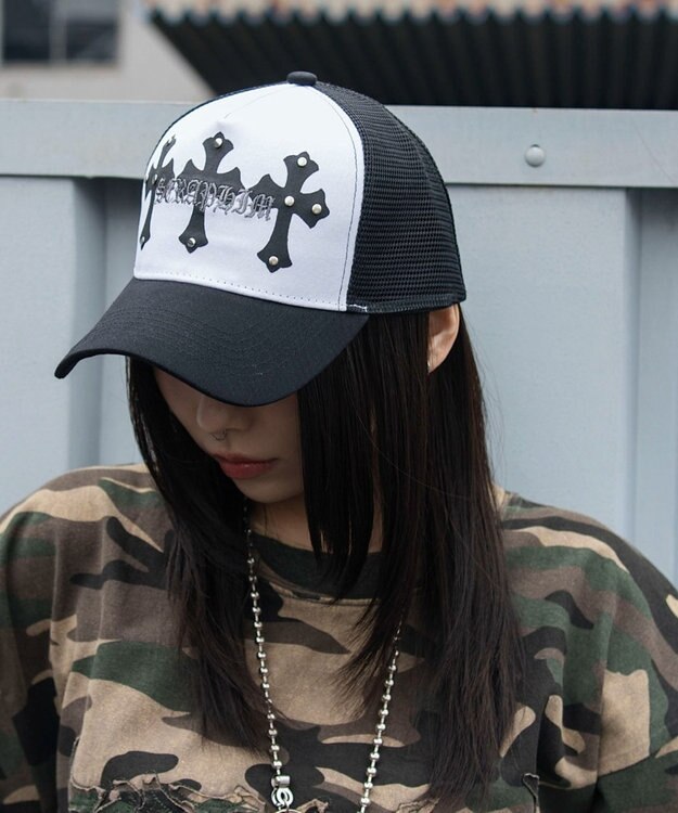 WEGO クロススタッズメッシュキャップ ブラック