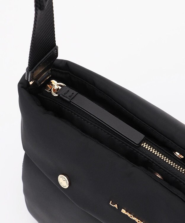 LA BAGAGERIE ダブルフロントポケットショルダー ブラック