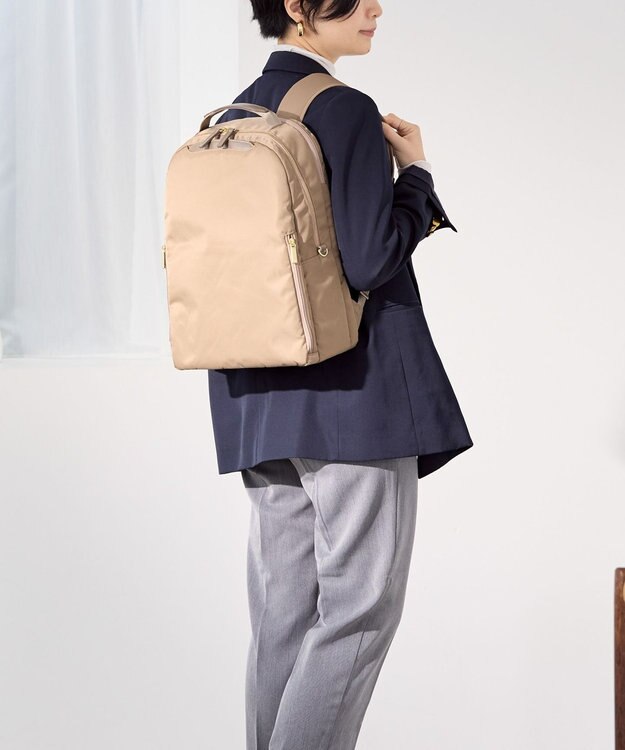 ACE BAGS & LUGGAGE ace. フィッテム レディースビジネスリュック A4 14.0インチPC 68683 エース ベージュ