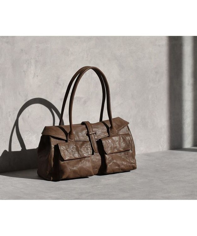 genten ゴートシュリンク かぶせ付トートバッグ グレージュ