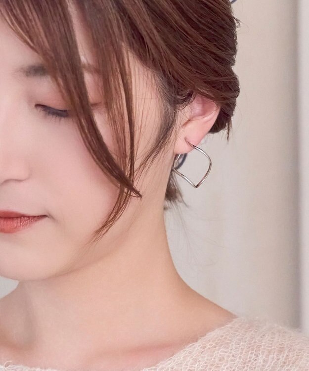Phoebe 2wayグレースツイストラインイヤリング　シルバー シルバー