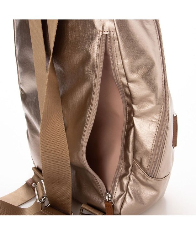 Y'SACCS コーティングナイロンリュック ピンク