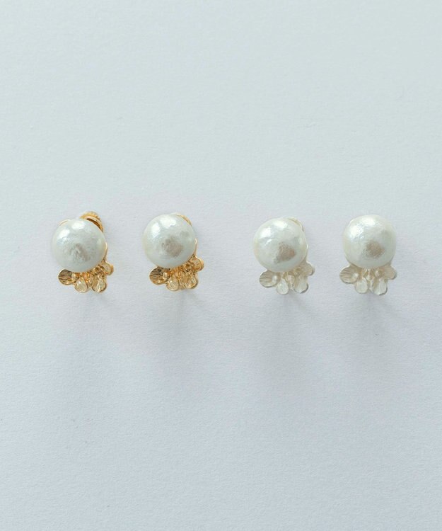 Pisceans フローラル&コットンパールイヤリング マットゴールド