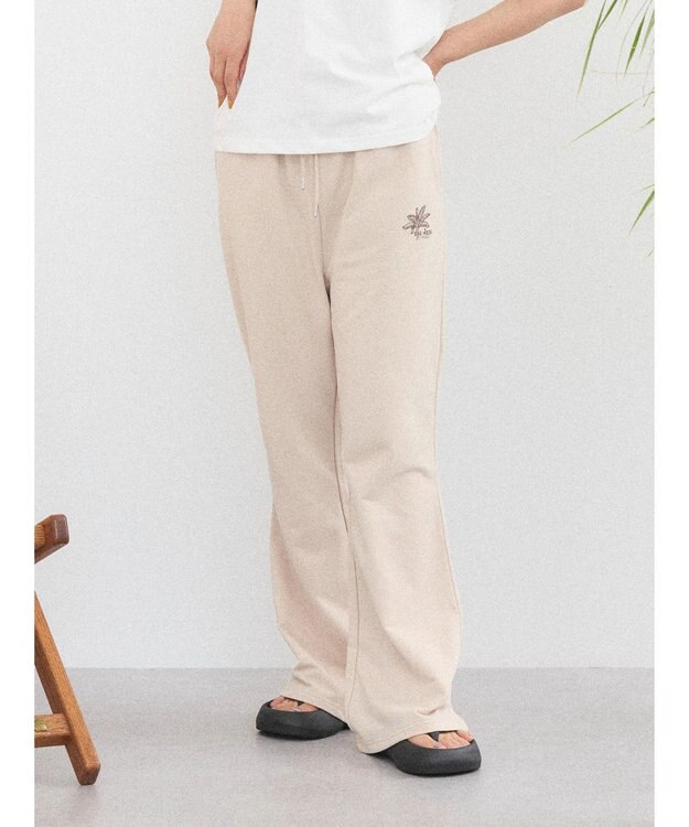 Green Parks ｍｅ　Ｊａｎｅ／フレアカットパンツ Beige