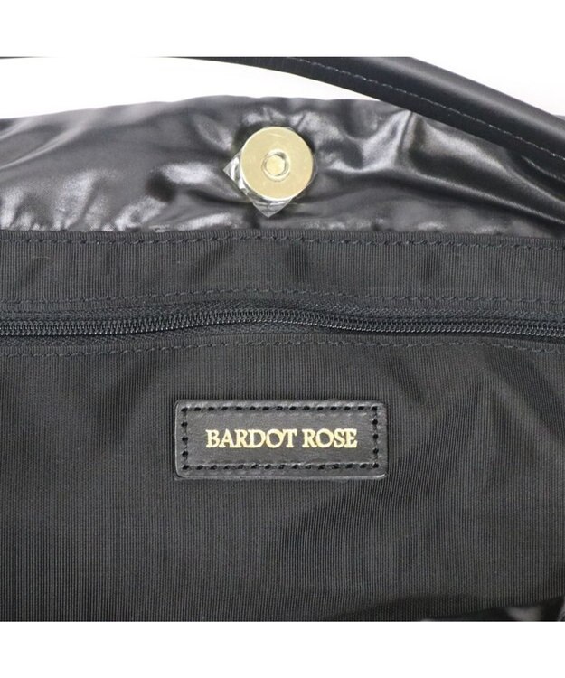 Regalo Felice 【長財布やペットボトルも入る / 軽量】ショルダー / REGALO BK(ブラック）