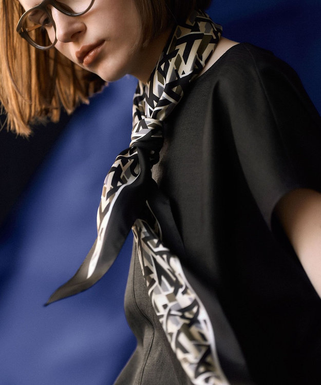 23区 Ratti アブストラクトプリント スカーフ ブラックプリント