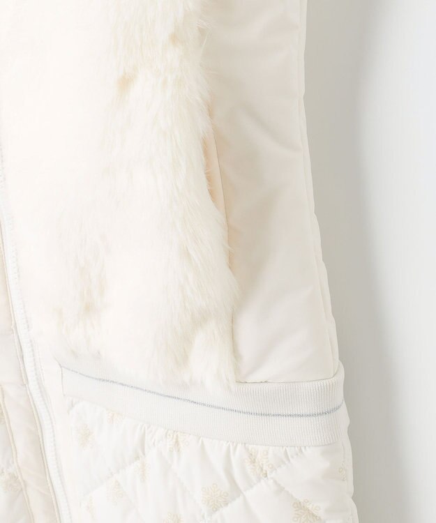 23区GOLF おしゃれに防寒！【WOMEN】中綿×ファー コンピワンピース ホワイト系