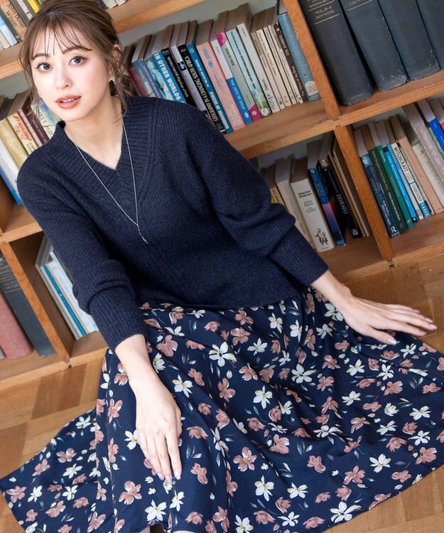 Tiaclasse L 【洗える】Vネック起毛ニットトップス ネイビー