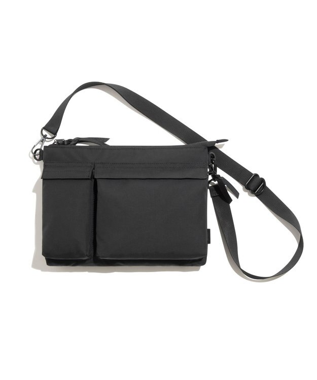 ACE BAGS & LUGGAGE UNTRACK CITY/3LS サコッシュS 60372 アントラック ブラック