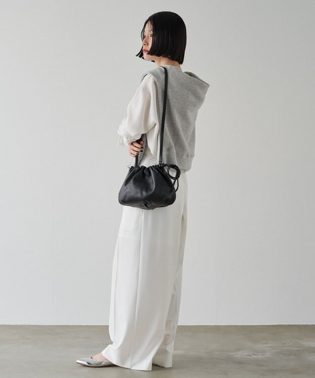 russet レザー巾着4WAYショルダーバッグ(CE-1454) Black