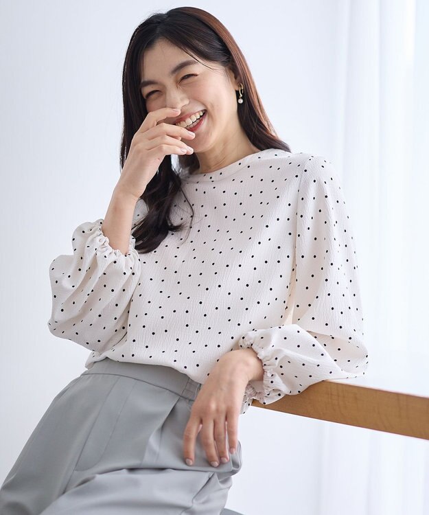 ANY ポコポコバルーン袖ブラウス オフ×ブラックドット