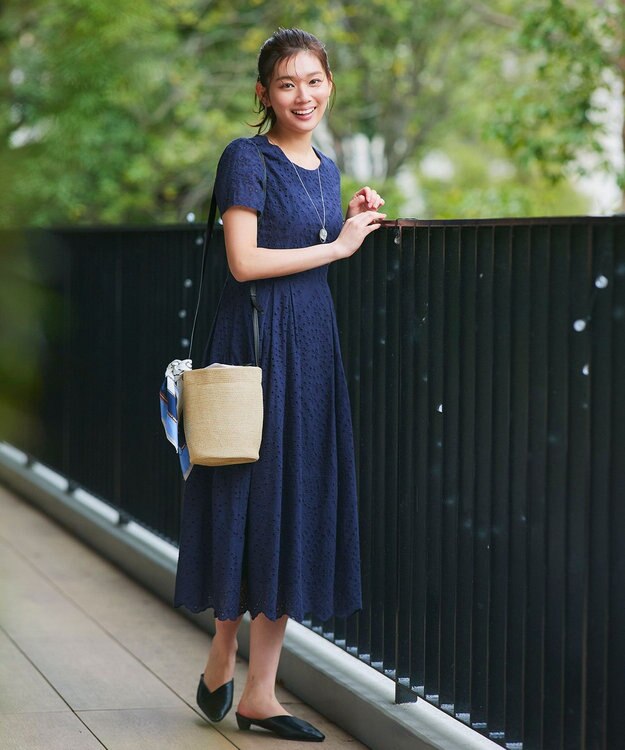 Tiaclasse シリンダーかごショルダーバッグ ベージュ