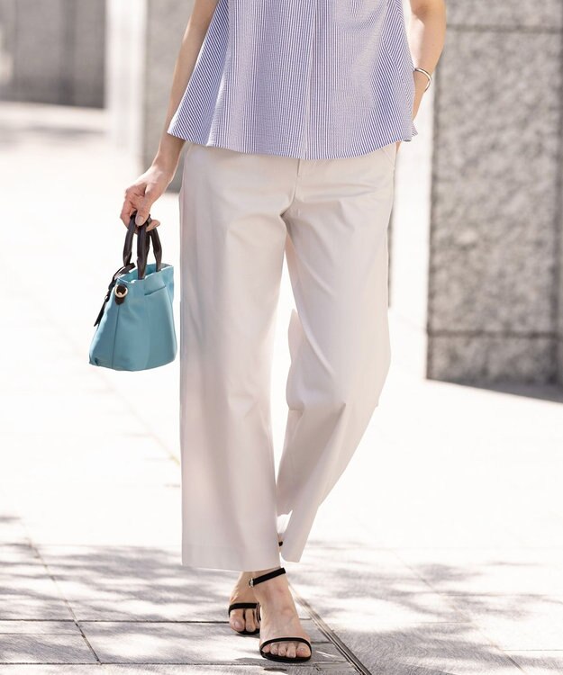 J.PRESS LADIES 【セットアップ対応・洗える・撥水】コットンFITTY ストレート パンツ ライトベージュ系