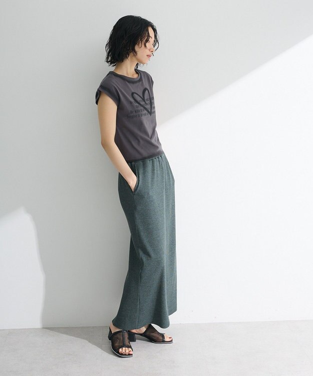 Green Parks ・ｓｗｉｎｇ　ｂｙ　ハートロゴフレンチＴＥＥ Charcoal Gray