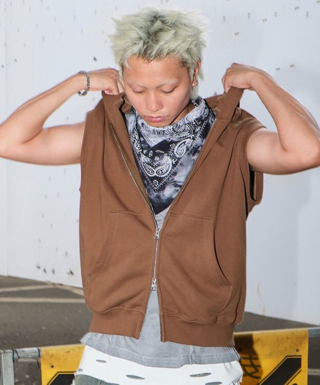 WEGO 【ユニセックス着用ITEM】ショートノースリーブZIPパーカー ブラウン