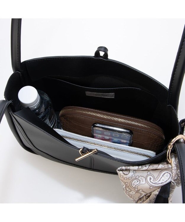 UNBILLION カシュカシュ cachecache / スカーフチャーム付きロングハンドルトート ブラック