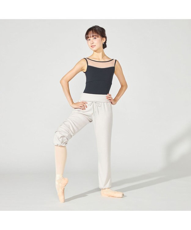 Chacott ロングパンツ グレージュ