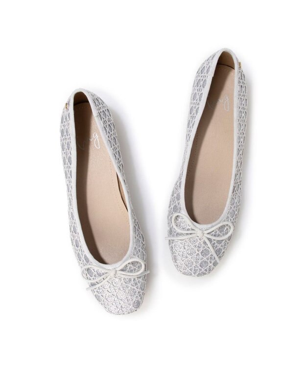 ing <ing>リラックスバレエシューズ シルバーカタオシ