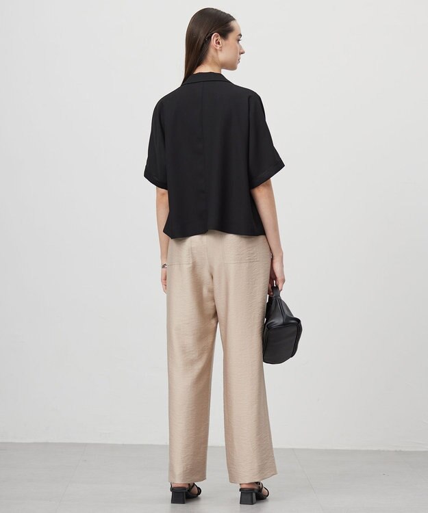 ICB 【UVケア・接触冷感・速乾・防シワ・洗える】 FluidBackSatin クロップドジャケット ブラック系