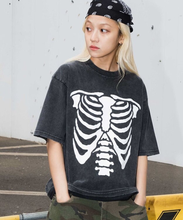 WEGO 【ユニセックス着用ITEM】ブリーチボーングラフィックT（SS） スミクロ