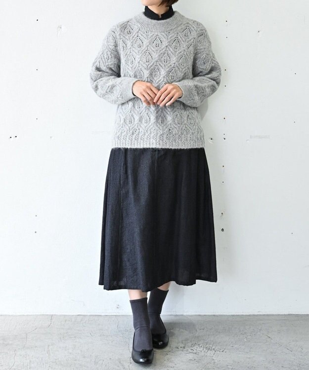 muuc 〈うっとり柔らか上質な極細繊維〉〈キッドモヘア×ウール×アルパカ×シルク〉リーフ模様編み セーター グレー