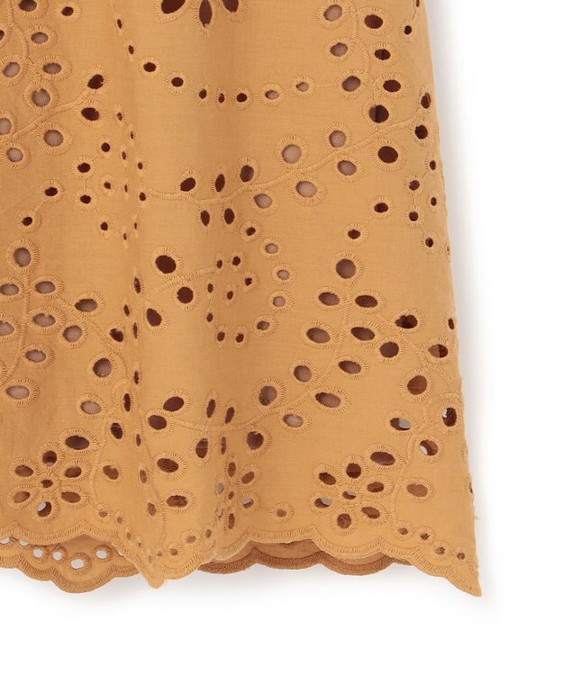 23区 【先行予約】カットワークエンブロイダリー スカラップヘム トップス キャメル系